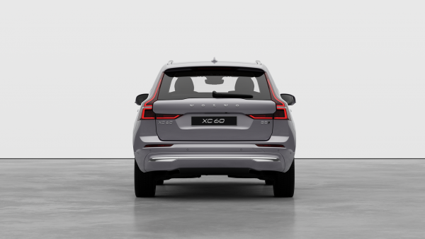 2026 Volvo XC60 UZ Plus B5 Bright SUV image 4