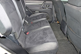 2007 Mitsubishi Pajero NS VR-X Suv