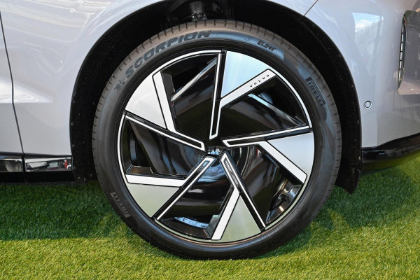 2026 MY27 Volvo EX90  Ultra Twin Motor Performance SUV Image 22