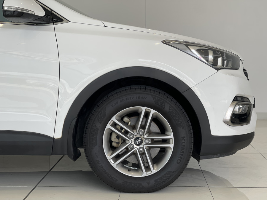 2017 Hyundai Santa Fe Active Wagon Image 6