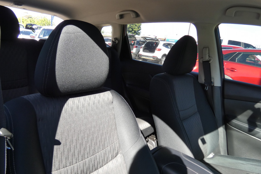 2019 Nissan X-Trail T32 SERIES 2 ST 2WD 5YR SUV Image 16