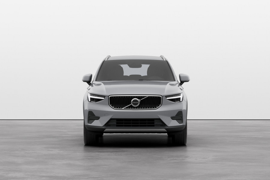 2025 Volvo XC40 XZ Plus B4 SUV