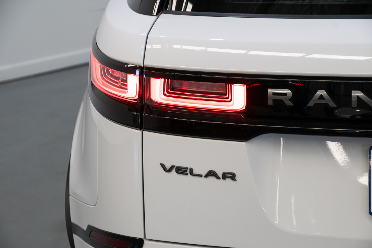 2023 Land Rover Range Rover Velar L560 P250 R-Dynamic SE SUV