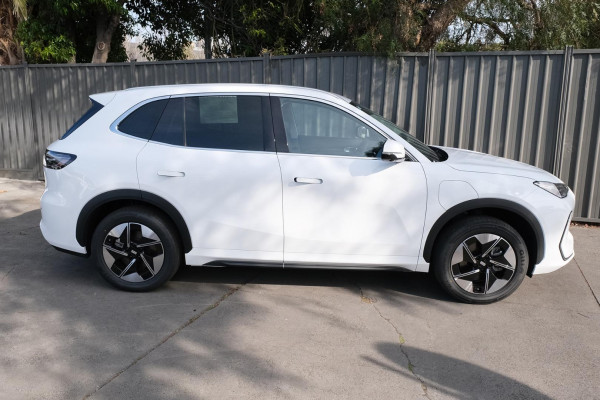 2026 MY27 Geely EX5 E245 Complete Extended Range SUV Image 5