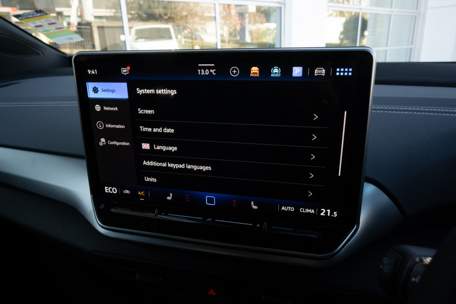 2025 Volkswagen ID. 5 E2 Pro SUV Image 17