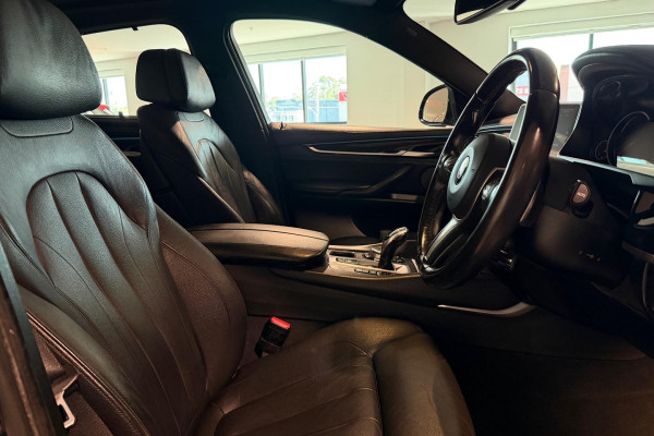 2016 BMW X6 F16 xDrive40d SUV Image 20