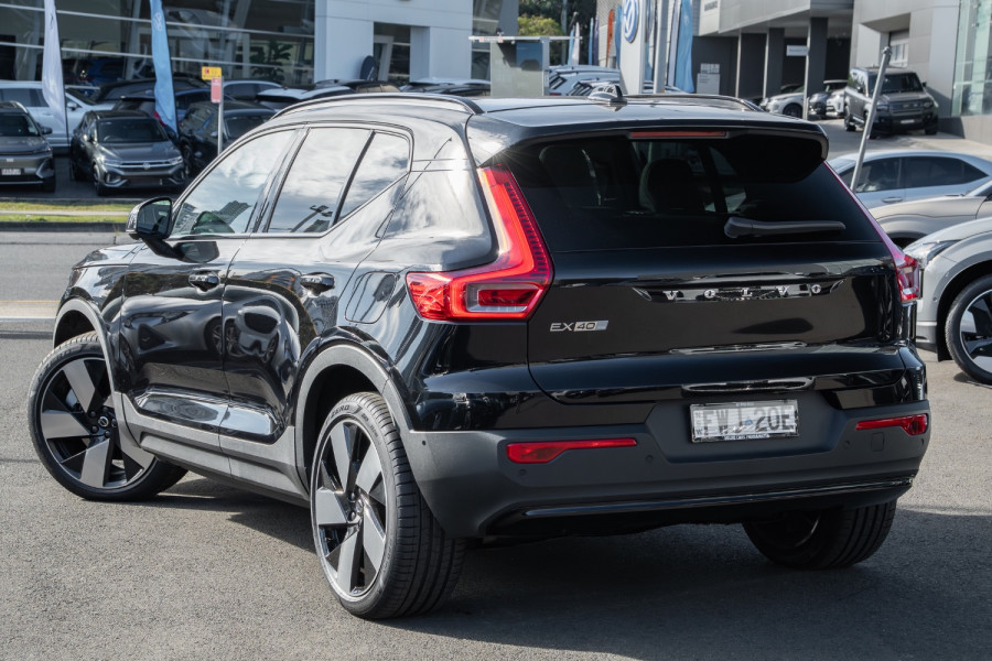 2026 MY25 Volvo EX40  Ultra Single Motor Extended Range SUV Image 10