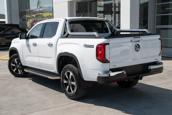 2025 Volkswagen Amarok NF TDI600 Style Ute Image 2