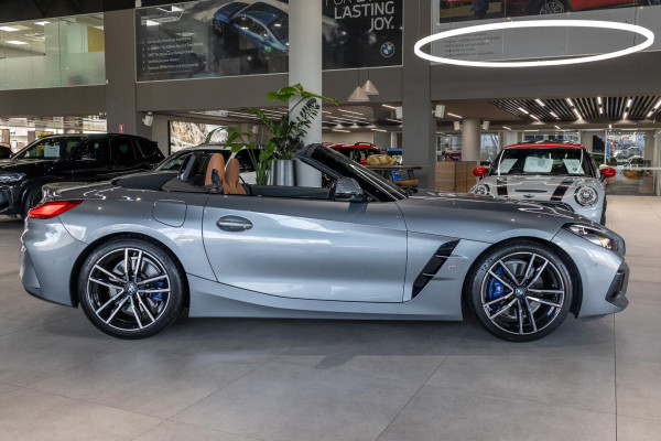 2023 BMW Z4 G29 sDrive20i M Sport Convertible image 3