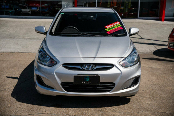 2012 Hyundai Accent RB Active Hatch Image 5