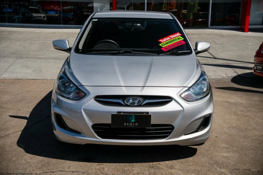 2012 Hyundai Accent RB Active Hatch Image 5
