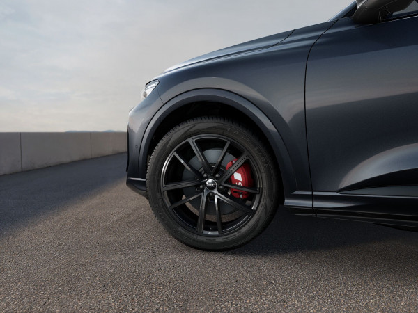 2025 Audi SQ5 GU edition one SUV image 7