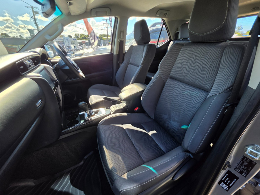 2024 Toyota Fortuner GUN156R GX SUV Image 34