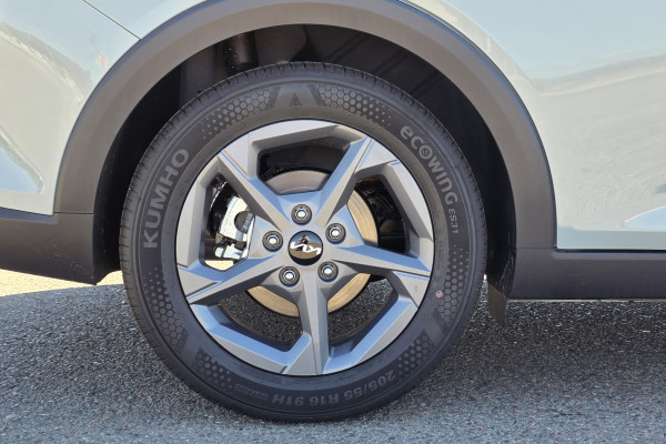 2025 MY26 Kia K4 CL4m S Hatch Image 10