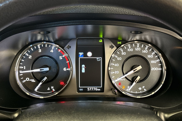 2020 Toyota HiLux GUN126R SR Ute Image 5