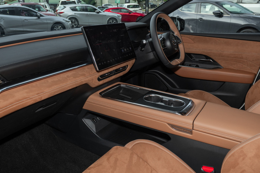 2026 Mazda 6e  Atenza Hatch Image 8