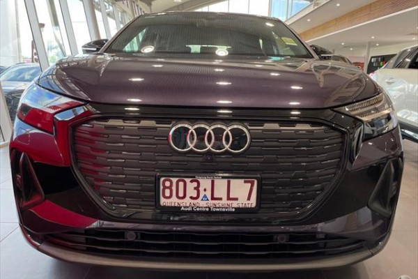 2024 Audi Q4 e-tron 55 SUV Image 5