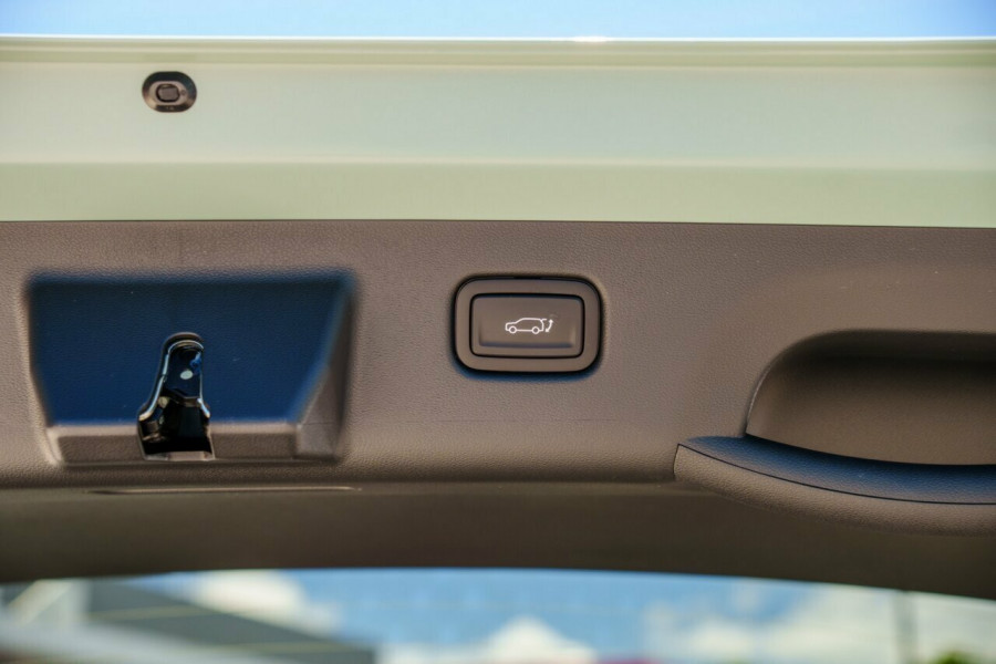 2026 Hyundai KONA SX2.V3 Premium SUV Image 9
