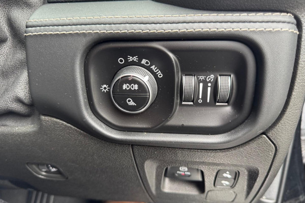 2022 Ram 1500 DT Laramie Ute Image 24