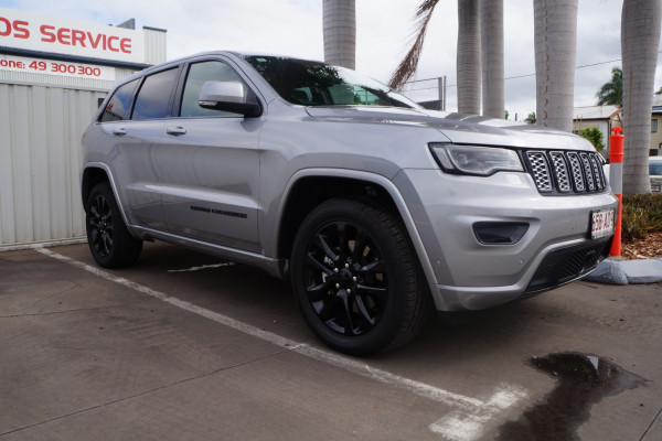 Jeep Grand Cherokee Night Eagle WK