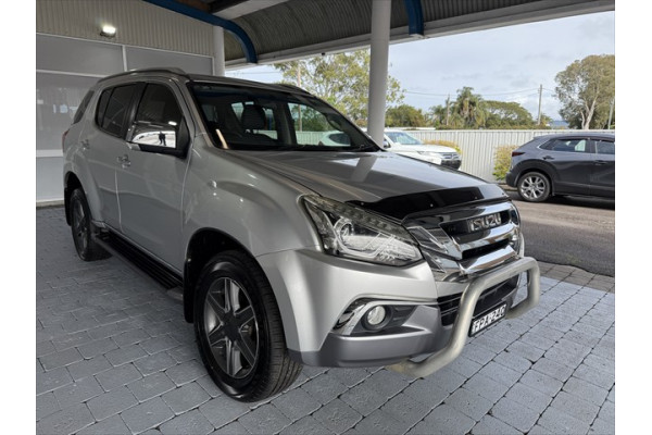 2017 Isuzu MU-X LS-T SUV