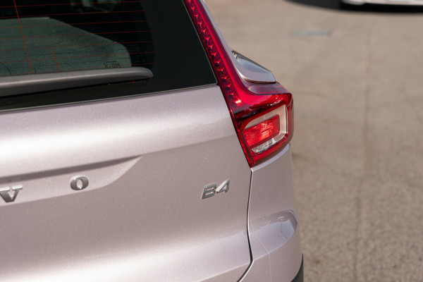 2025 MY26 Volvo XC40 XZ Plus B4 SUV Image 22