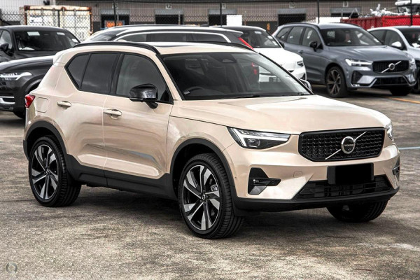 2026 Volvo XC40 XZ Ultra B4 Dark SUV Image 5