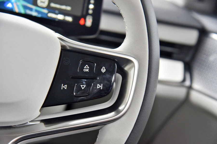 2025 MY26 Volvo ES90  Ultra Single Motor Sedan Image 9