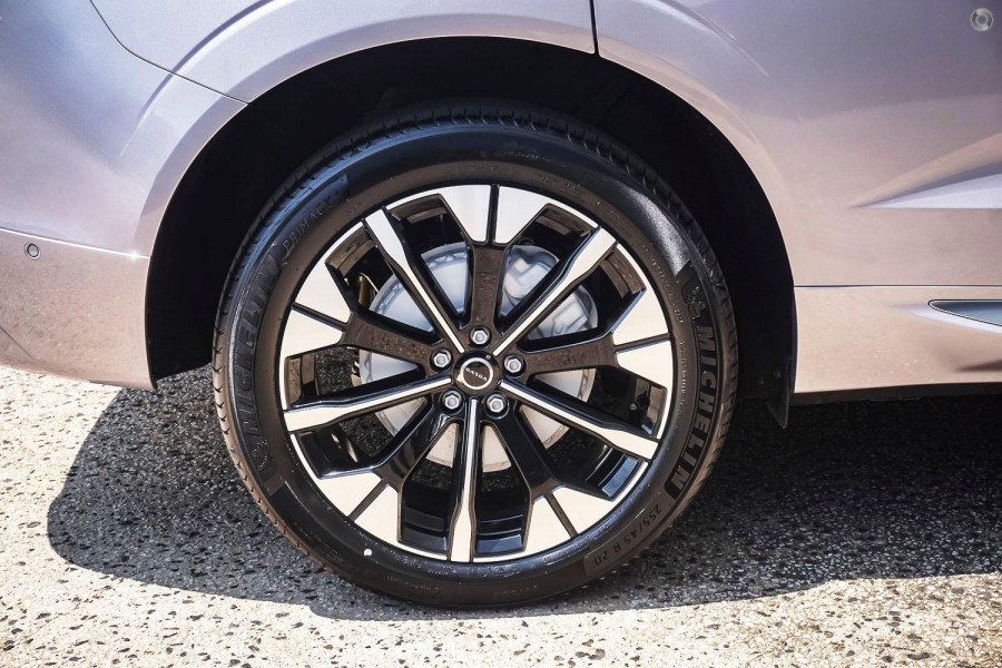 2025 MY26 Volvo XC60 UZ Plus B5 Bright SUV Image 13
