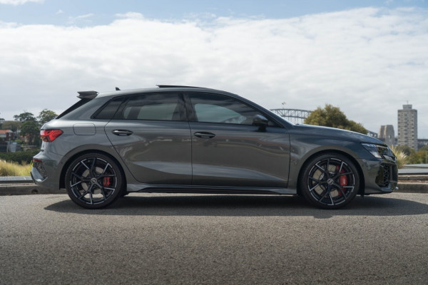2024 Audi RS 3 Sportback Hatch Image 3