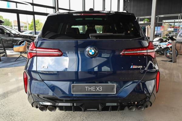 2025 BMW X3 G45 M50 xDrive SUV image 3