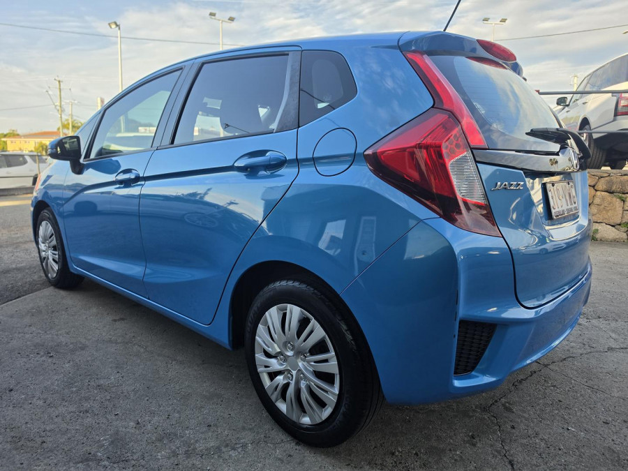2015 Honda Jazz GF VTi Hatch Image 9