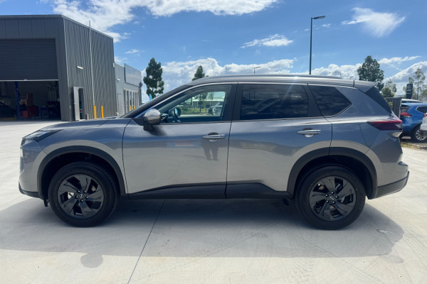 2025 MY26 Nissan X-Trail T33 ST-L SUV Image 4