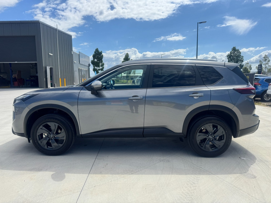 2025 MY26 Nissan X-Trail T33 ST-L SUV Image 4