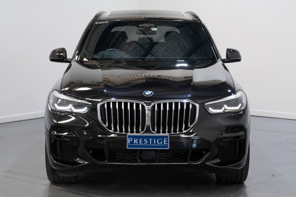 2021 BMW X5 xDrive30d SUV image 8