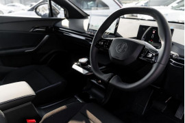 2025 MG MG4 MEH32 Excite 51 Hatch