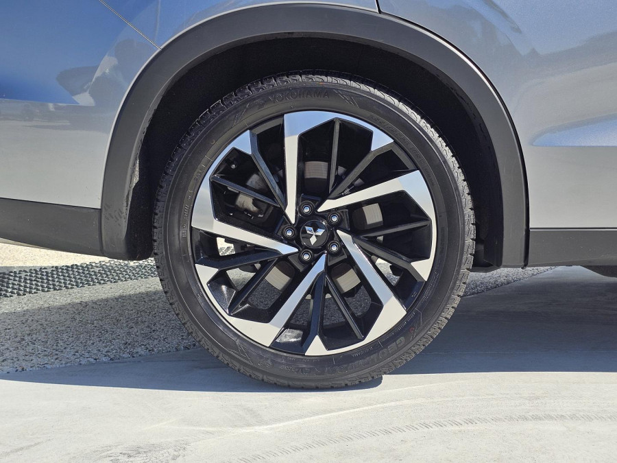 2022 MY22.5 Mitsubishi Outlander ZM Aspire SUV Image 11
