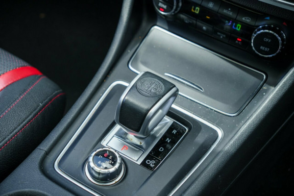2017 Mercedes-Benz GLA 45 AMG 4MATIC Hatch Image 16