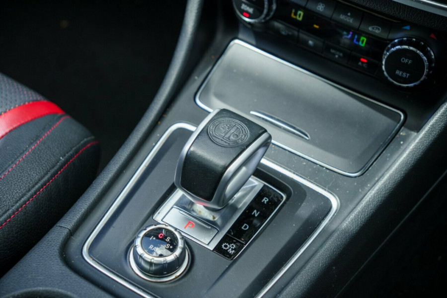 2017 Mercedes-Benz GLA 45 AMG 4MATIC Hatch Image 16